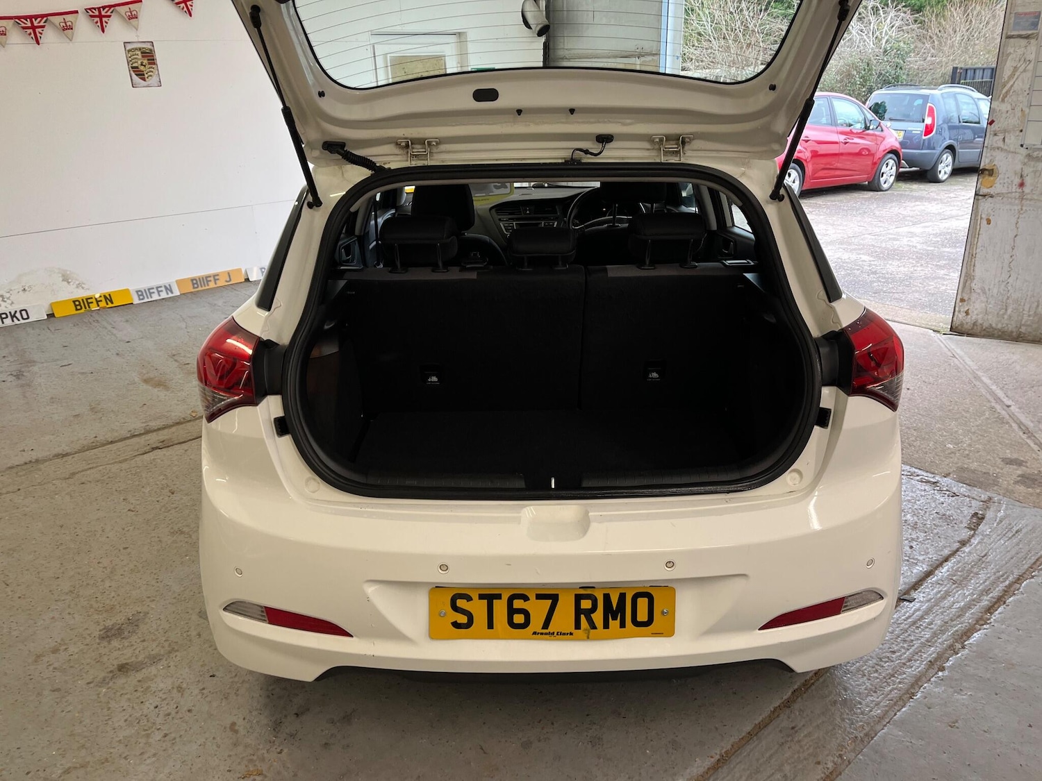 Used Hyundai i20 2017 for sale - 77550340: Photo 33