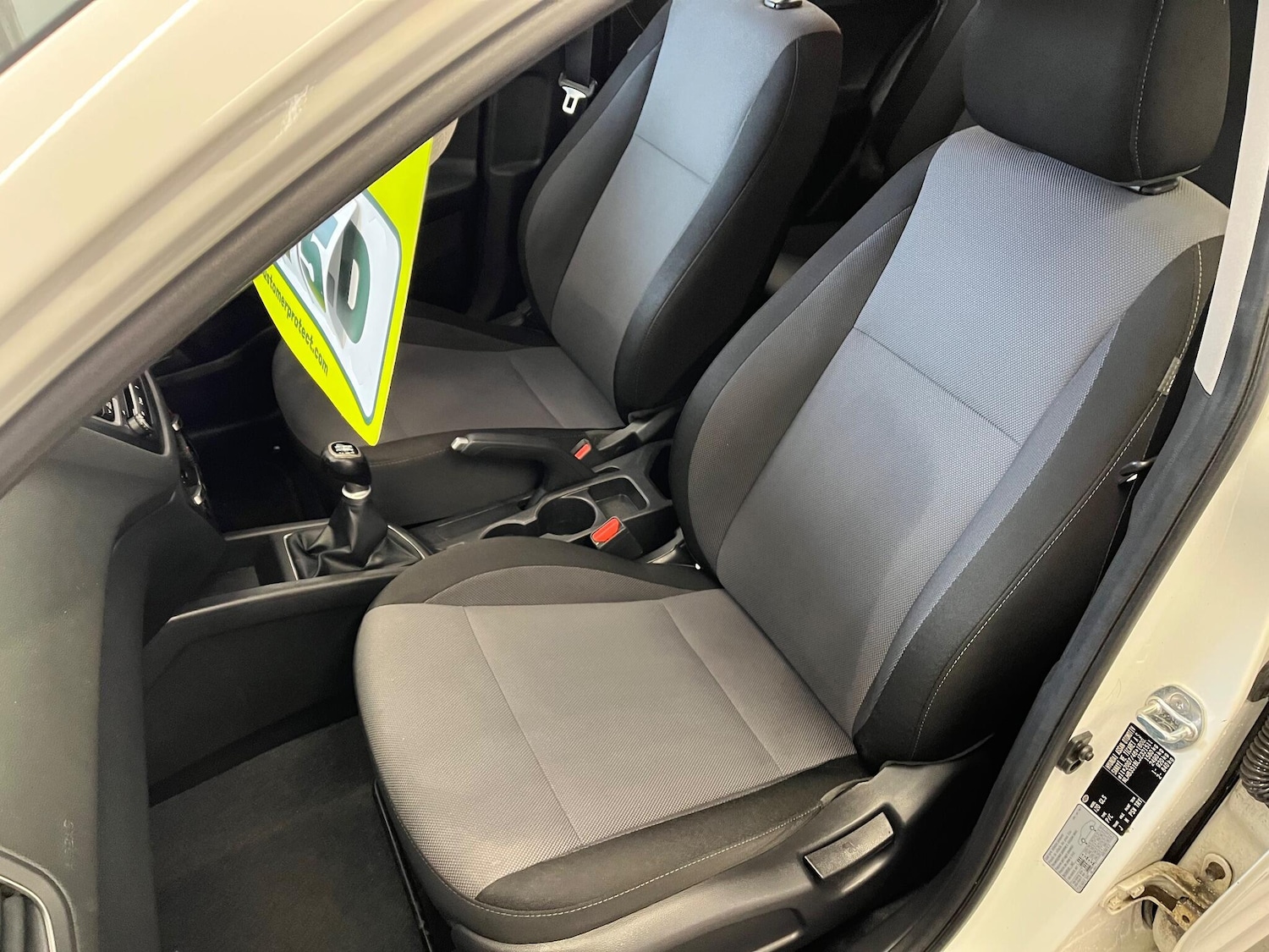 Used Hyundai i20 2017 for sale - 77550340: Photo 42