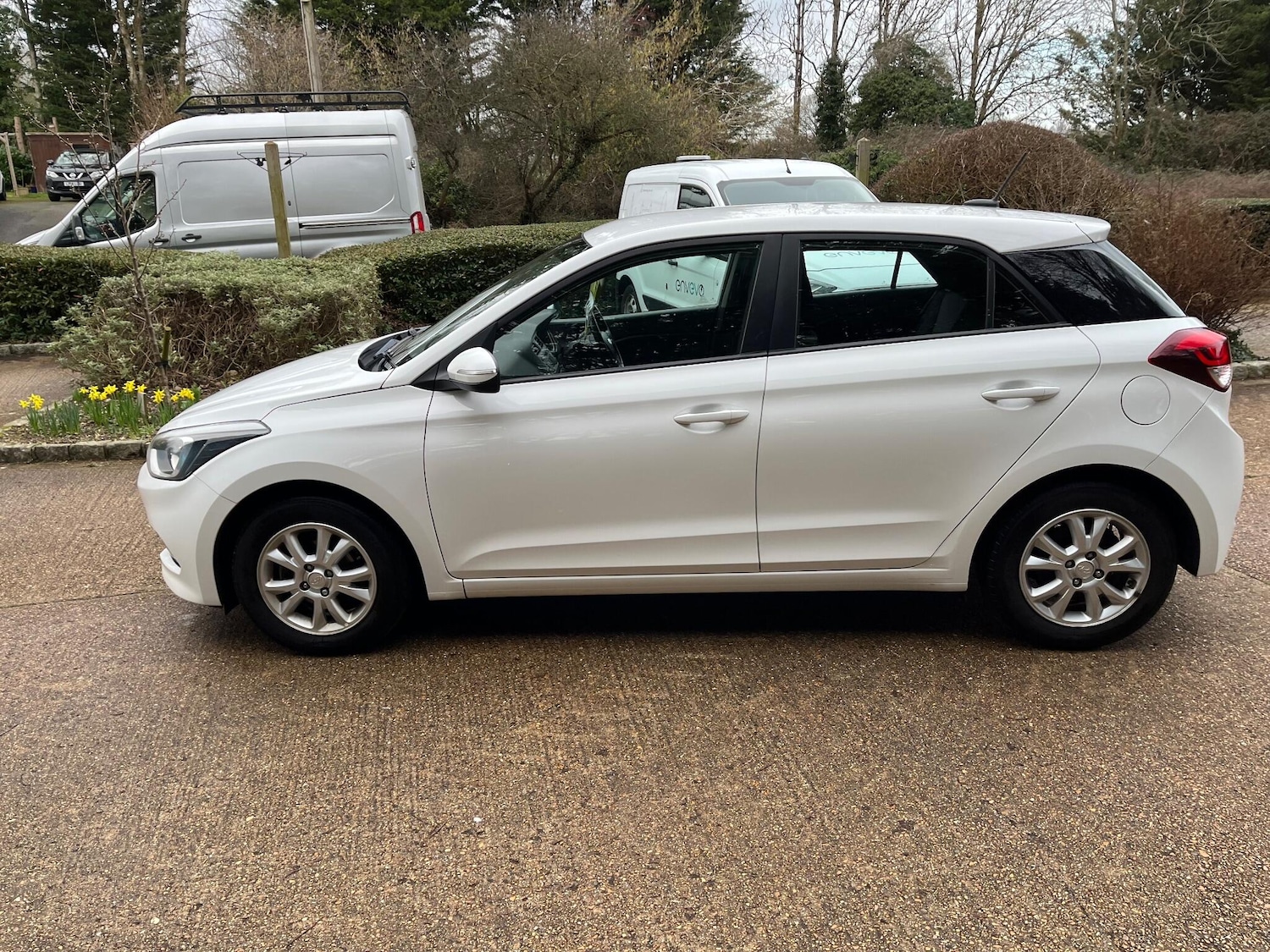 Used Hyundai i20 2017 for sale - 77550340: Photo 6