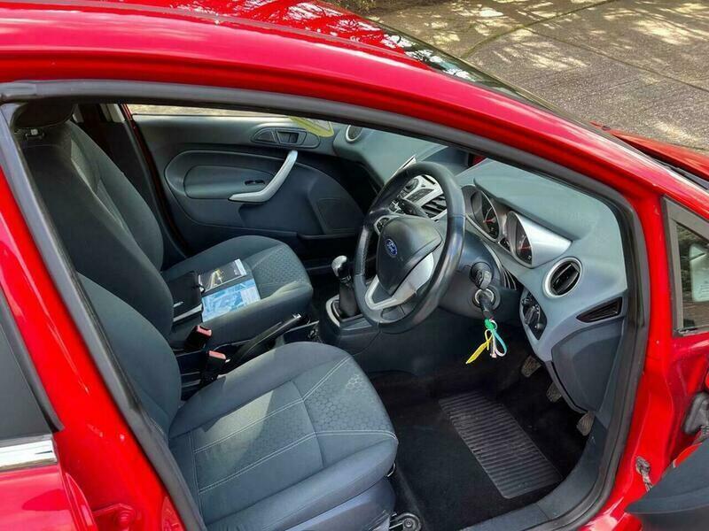 Used Ford Fiesta 2011 for sale - 78057813: Photo 14