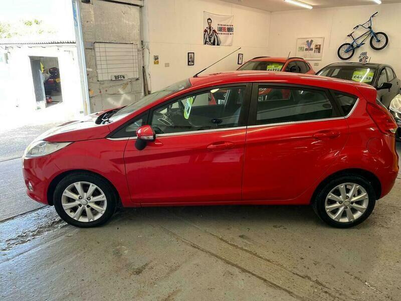 Used Ford Fiesta 2011 for sale - 78057813: Photo 27