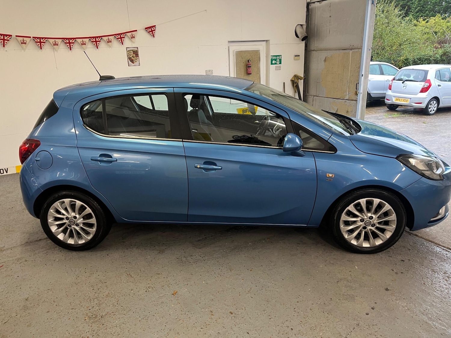 Used Vauxhall Corsa 2016 for sale - 77155971: Photo 40