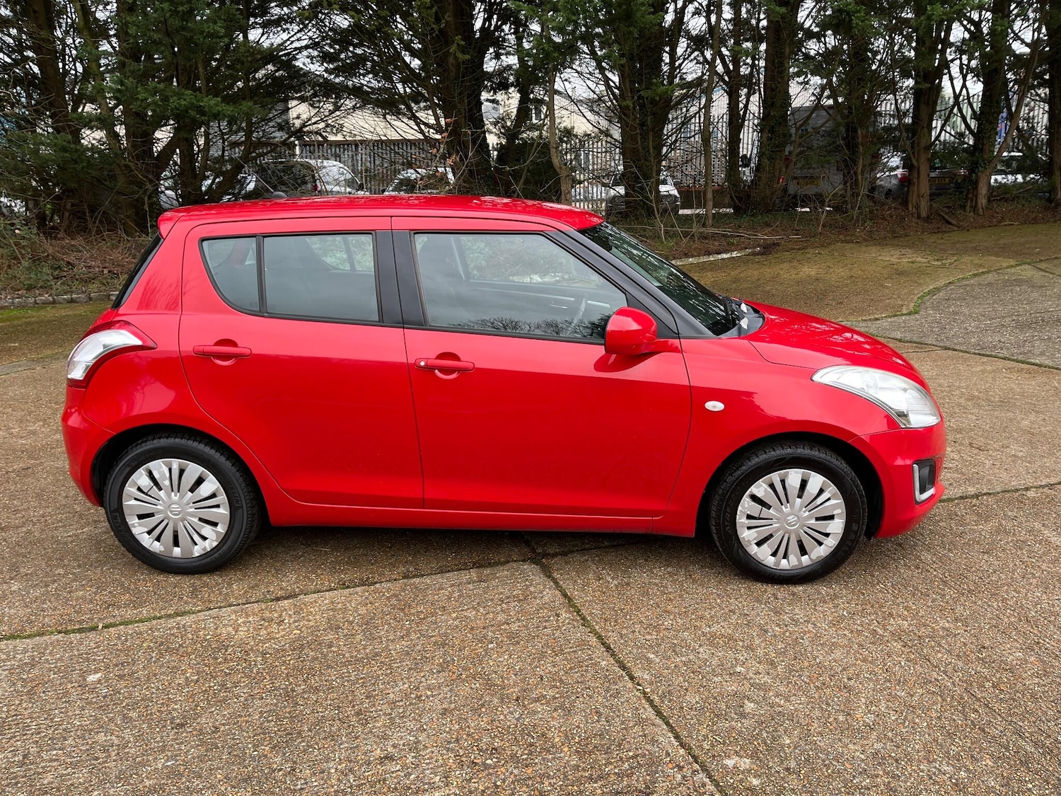 Used Suzuki Swift 2013 for sale - 77970763: Photo 13
