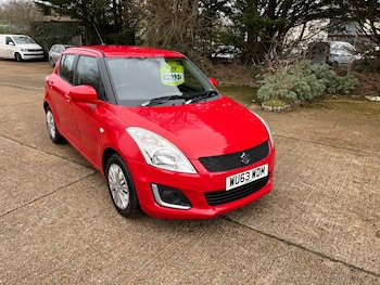 Used Suzuki Swift 2013 for sale - 77970763: Photo