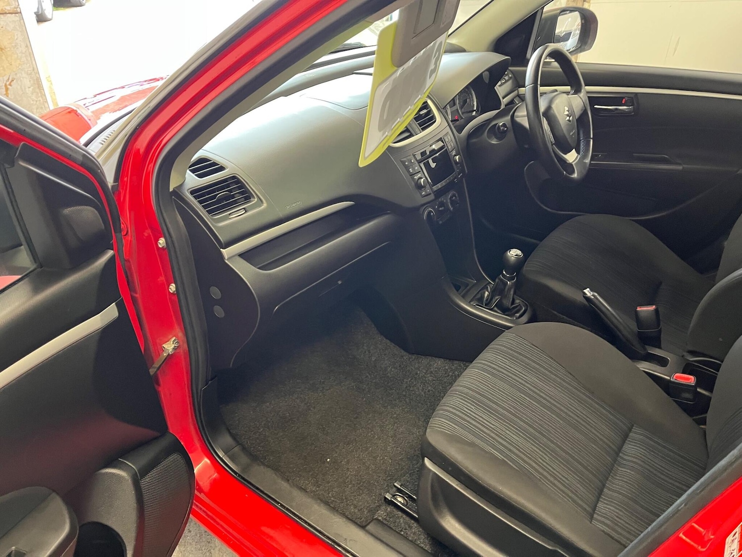 Used Suzuki Swift 2013 for sale - 77970763: Photo 42