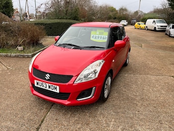 Used Suzuki Swift 2013 for sale - 77970763: Photo