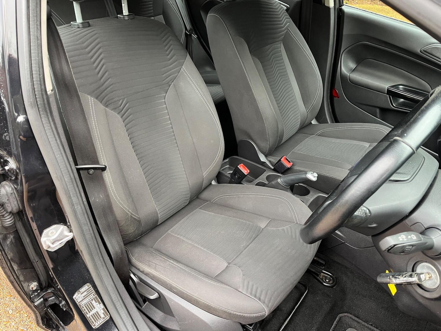 Used Ford Fiesta 2015 for sale - 77411432: Photo 15