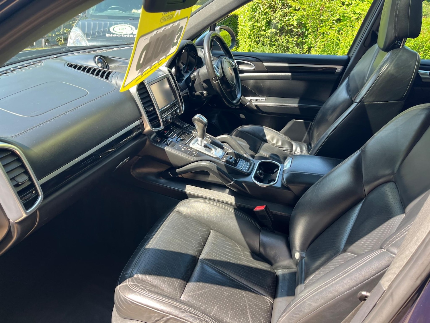 Used Porsche Cayenne 2011 for sale - 77162858: Photo 19