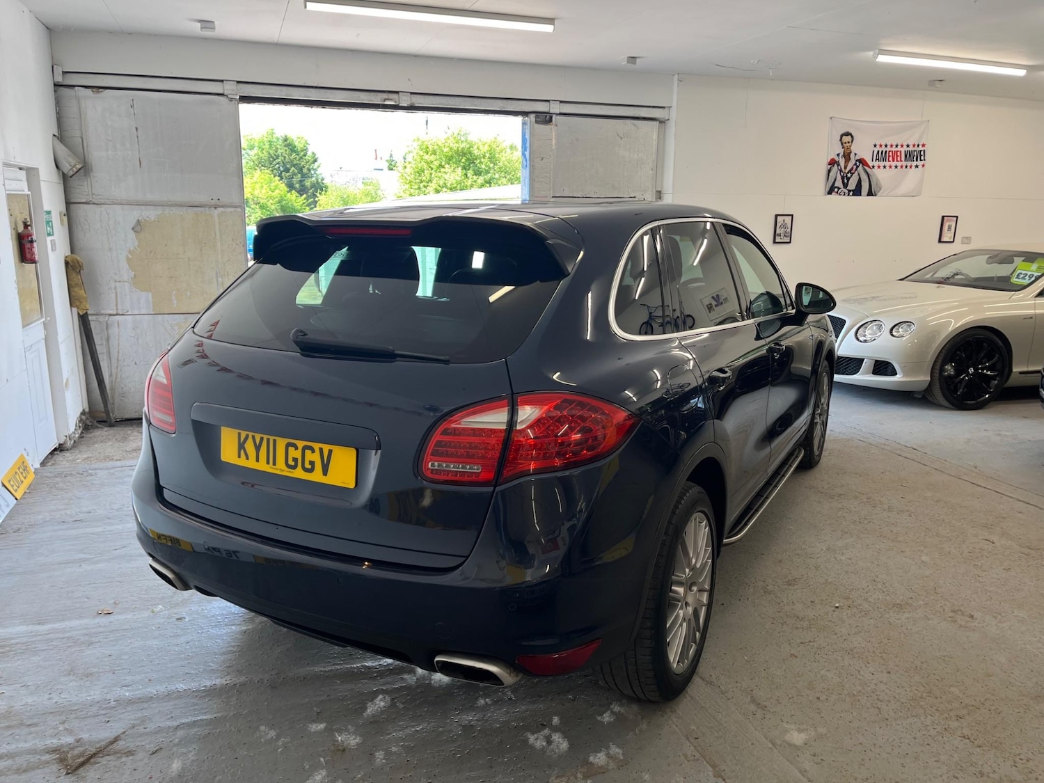 Used Porsche Cayenne 2011 for sale - 77162858: Photo 40