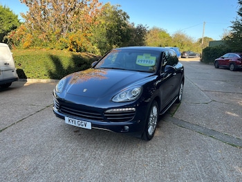 Used Porsche Cayenne 2011 for sale - 77162858: Photo