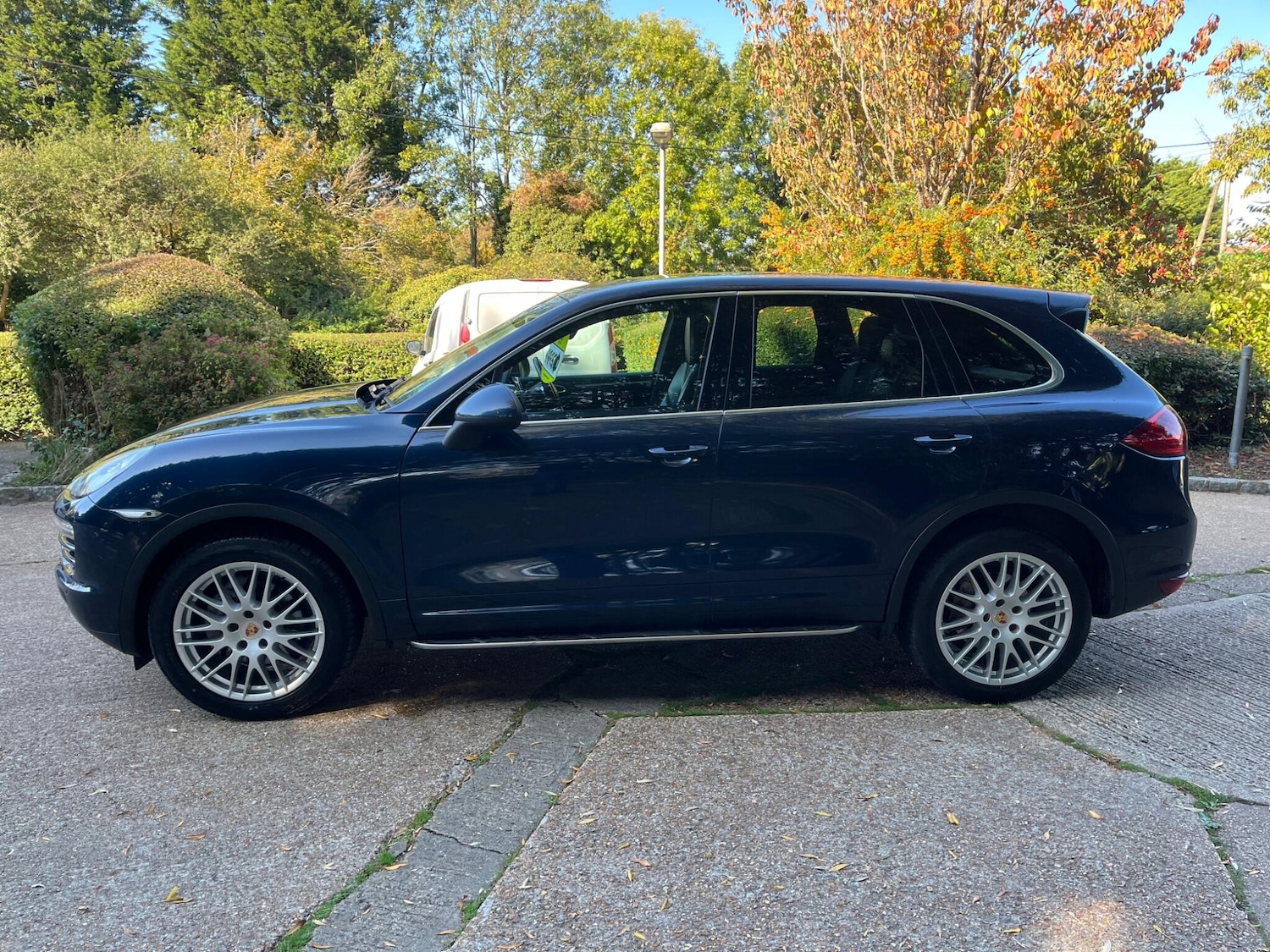 Used Porsche Cayenne 2011 for sale - 77162858: Photo 6