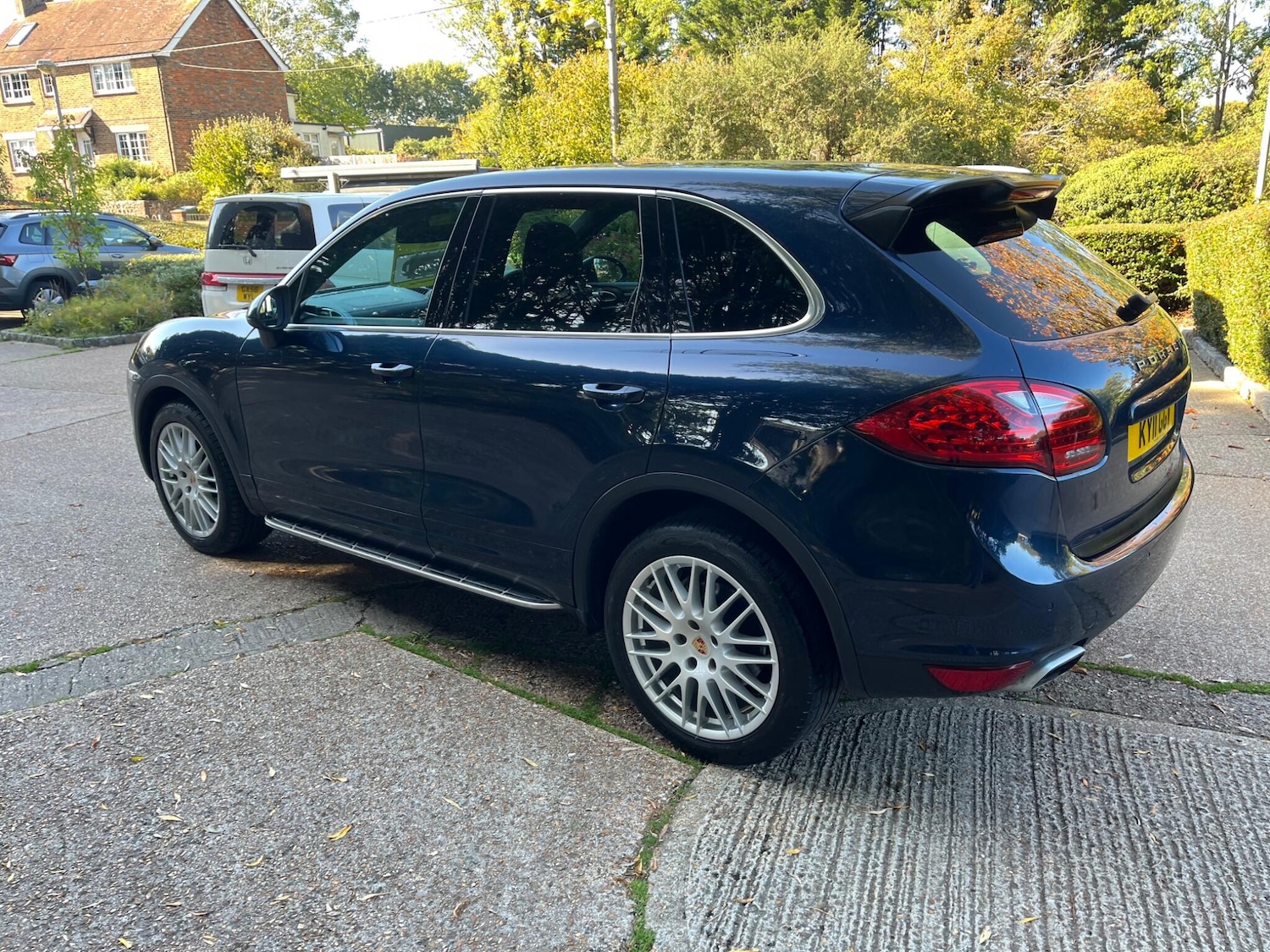 Used Porsche Cayenne 2011 for sale - 77162858: Photo 7