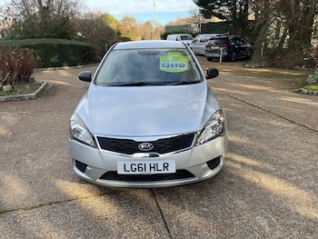 Used Kia Ceed 2011 for sale - 77314750: Photo