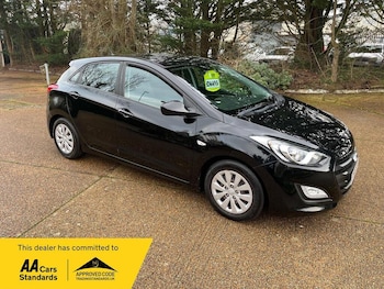 Used Hyundai i30 2016 for sale - 77807768: Photo