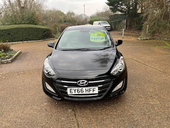Used Hyundai i30 2016 for sale - 77807768: Photo