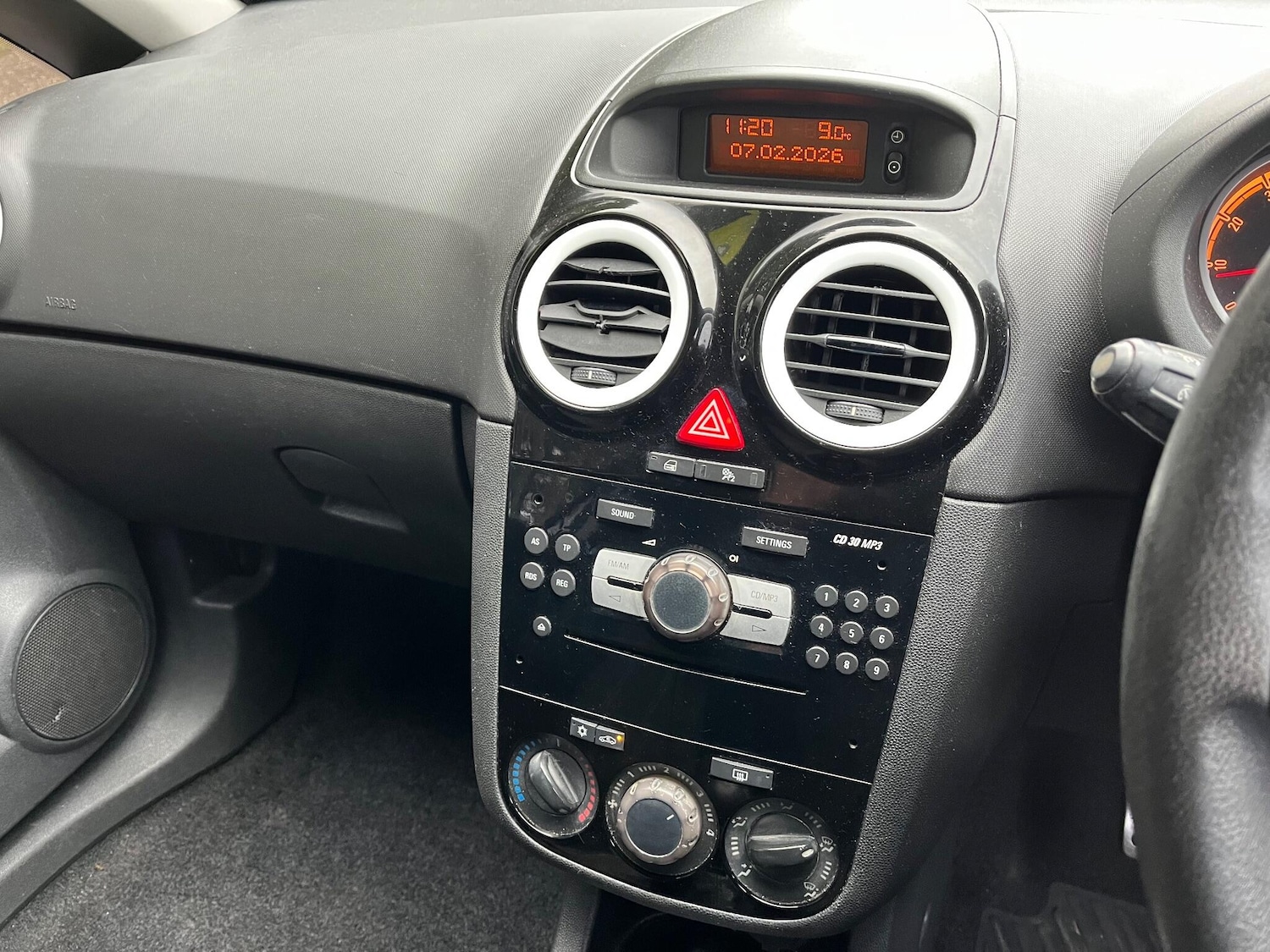 Used Vauxhall Corsa 2012 for sale - 77479185: Photo 17