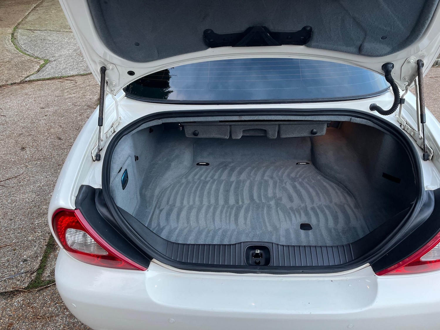 Used Jaguar XJ 2018 for sale - 77163140: Photo 10