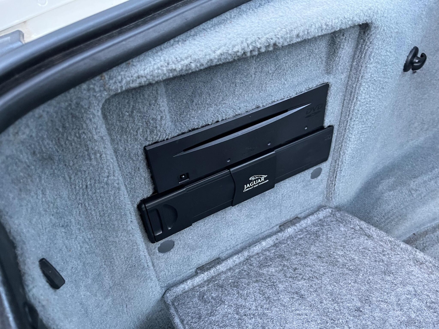 Used Jaguar XJ 2018 for sale - 77163140: Photo 12