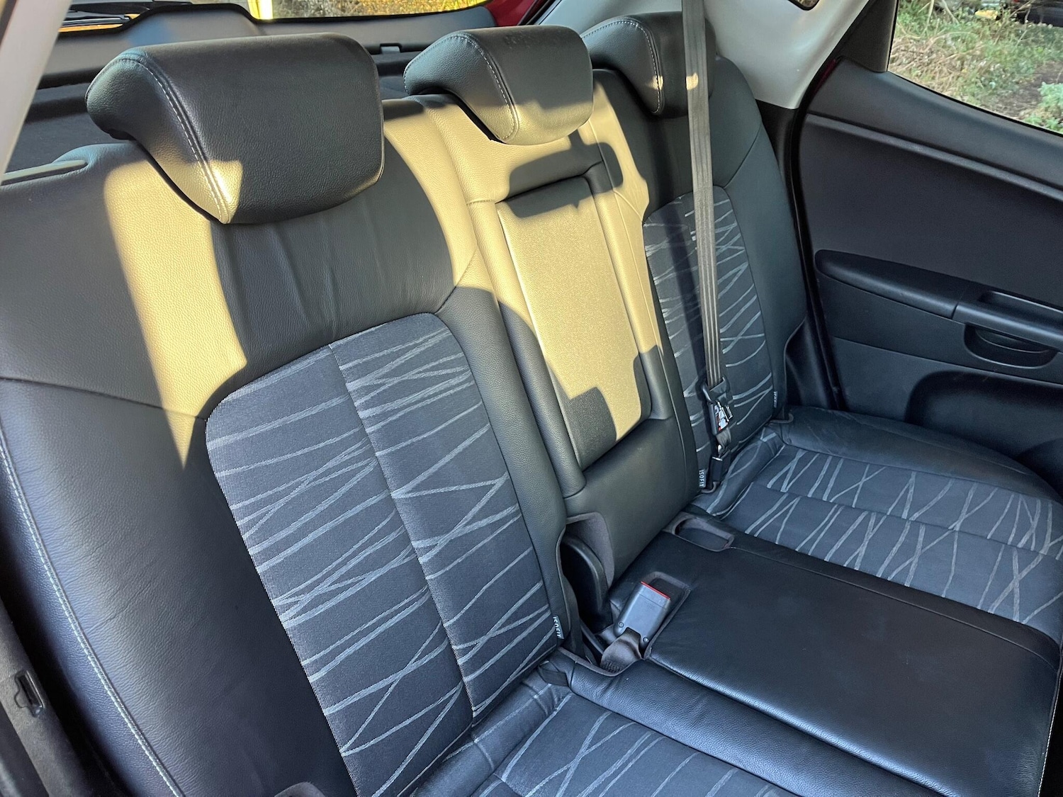 Used Kia Venga 2012 for sale - 77440429: Photo 17