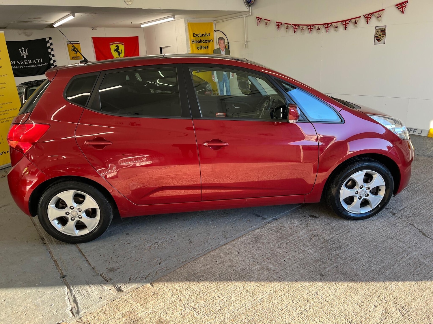 Used Kia Venga 2012 for sale - 77440429: Photo 34