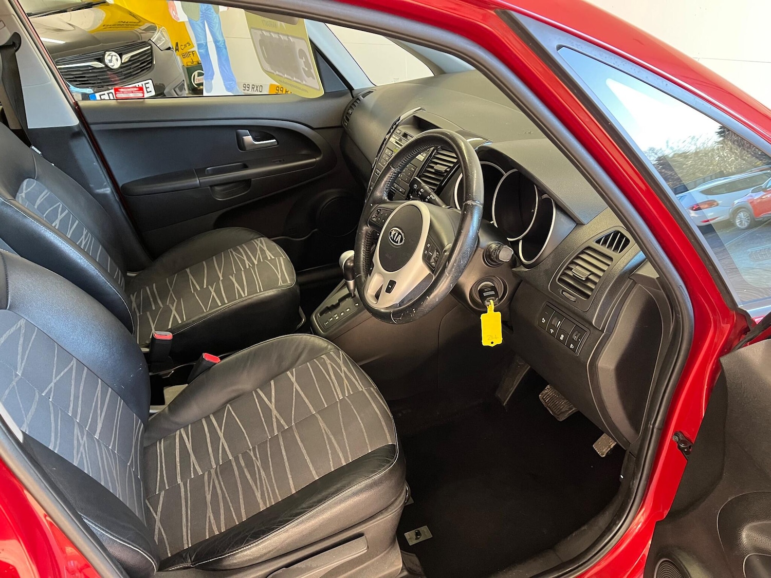 Used Kia Venga 2012 for sale - 77440429: Photo 35