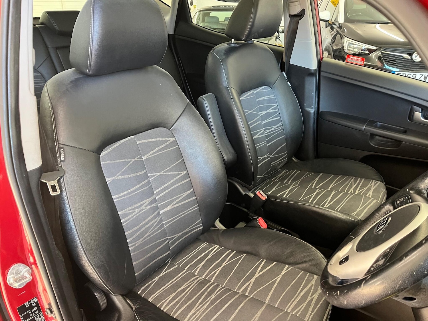 Used Kia Venga 2012 for sale - 77440429: Photo 37