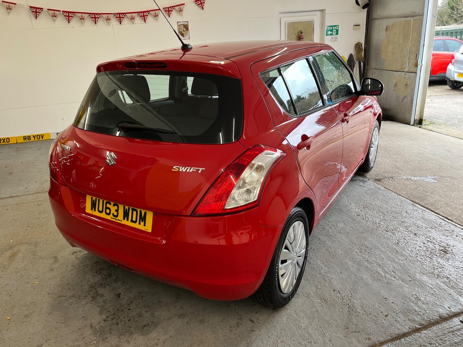 Used Suzuki Swift 2013 for sale - 77647036: Photo 35