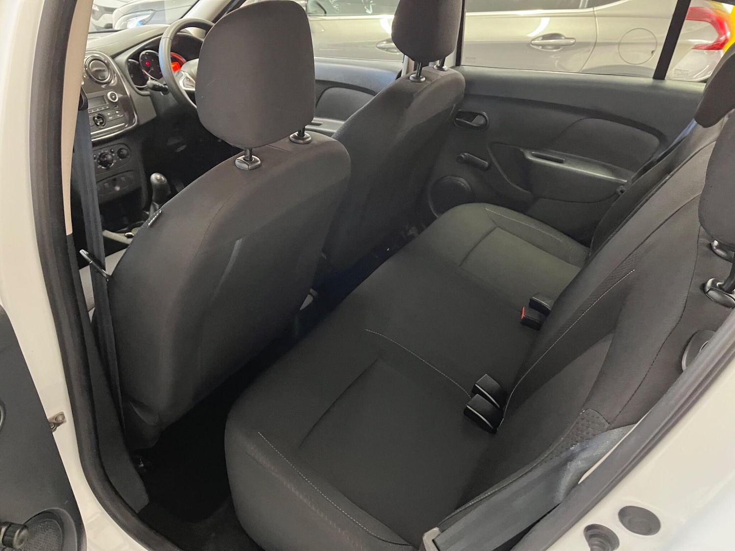 Used Dacia Sandero 2020 for sale - 77163110: Photo 41