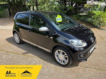 Used Volkswagen up! 2016 for sale - 78902328: Photo