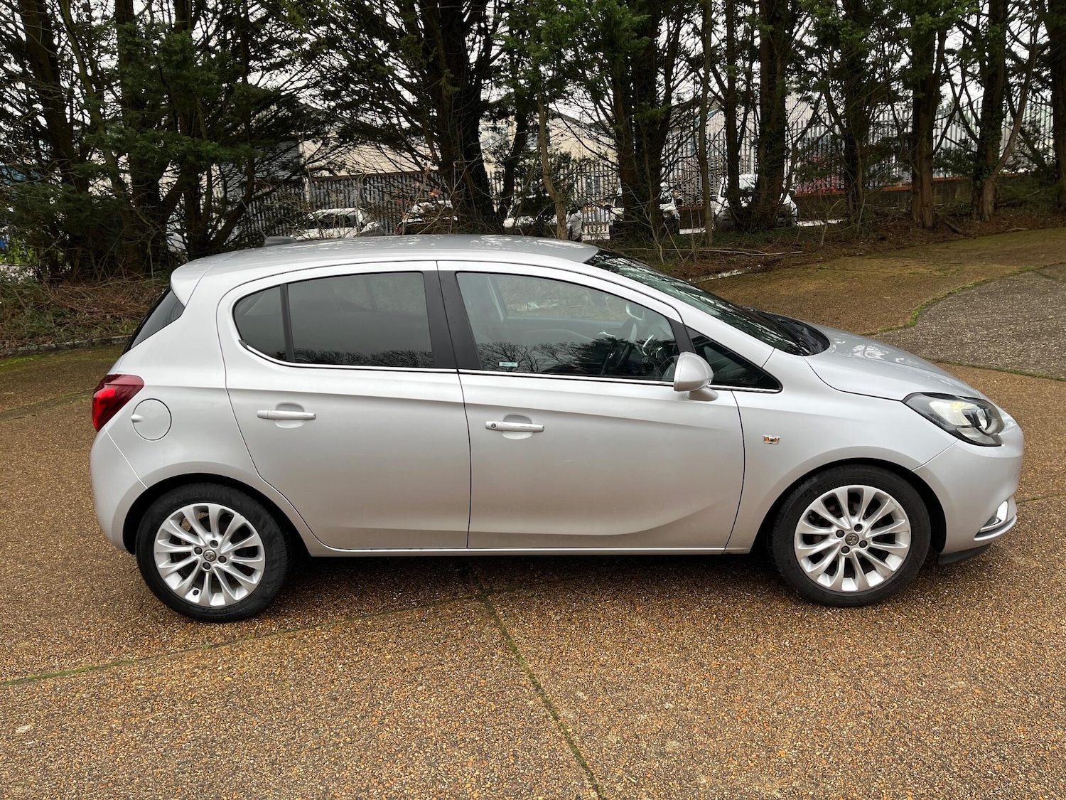 Used Vauxhall Corsa 2016 for sale - 77657744: Photo 13