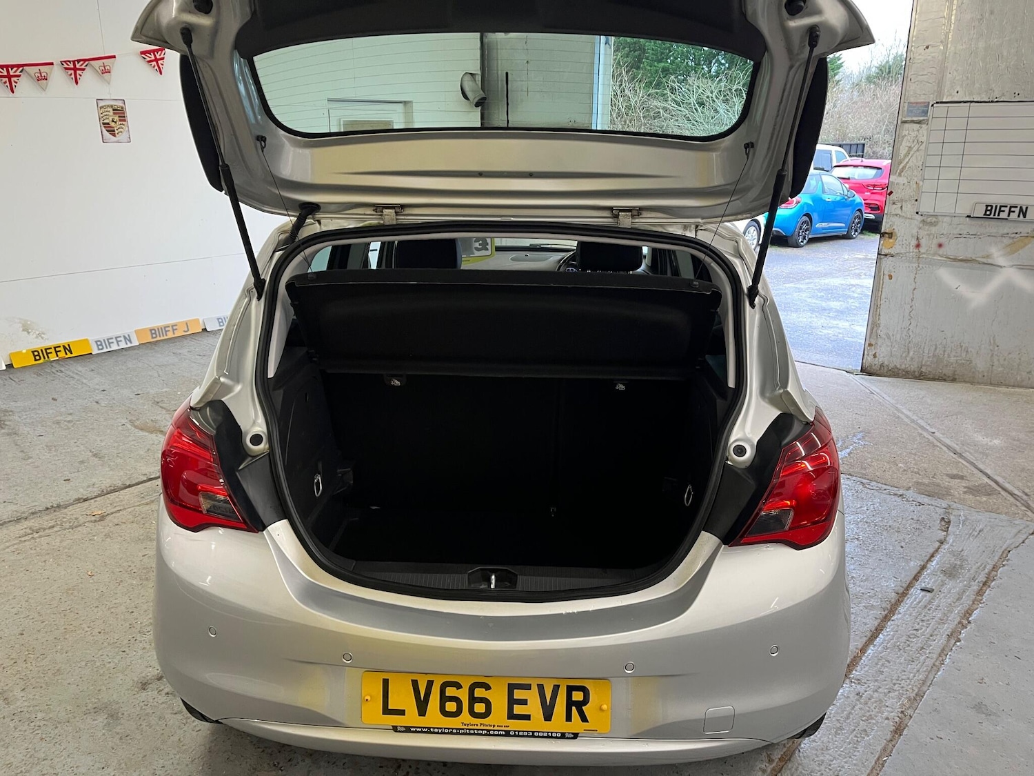 Used Vauxhall Corsa 2016 for sale - 77657744: Photo 32