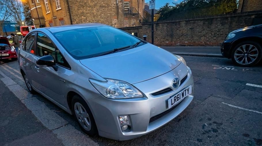 Used Toyota Prius 2011 for sale - 78116695: Photo 5