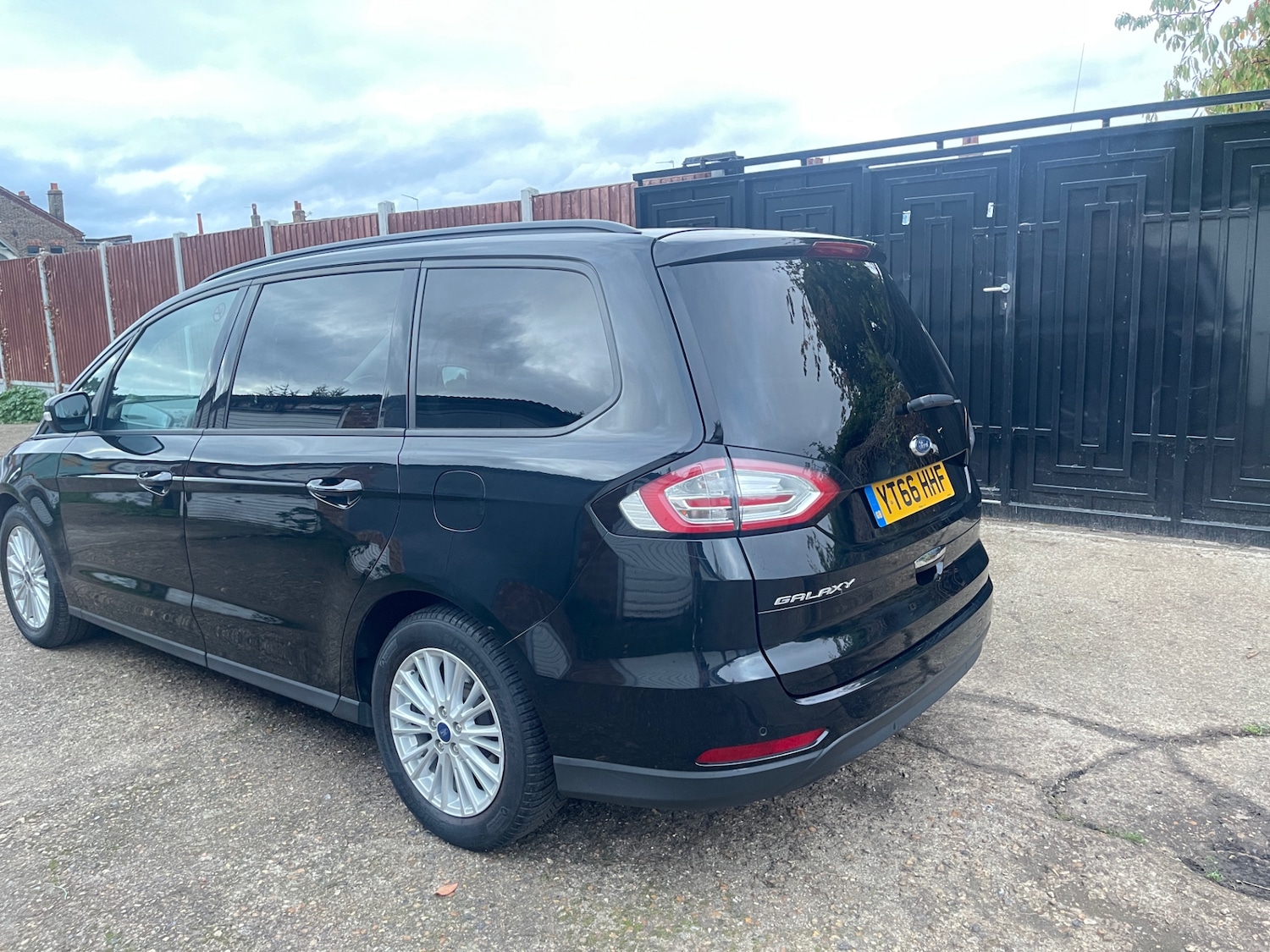 Used Ford Galaxy 2016 for sale - 76508078: Photo 10