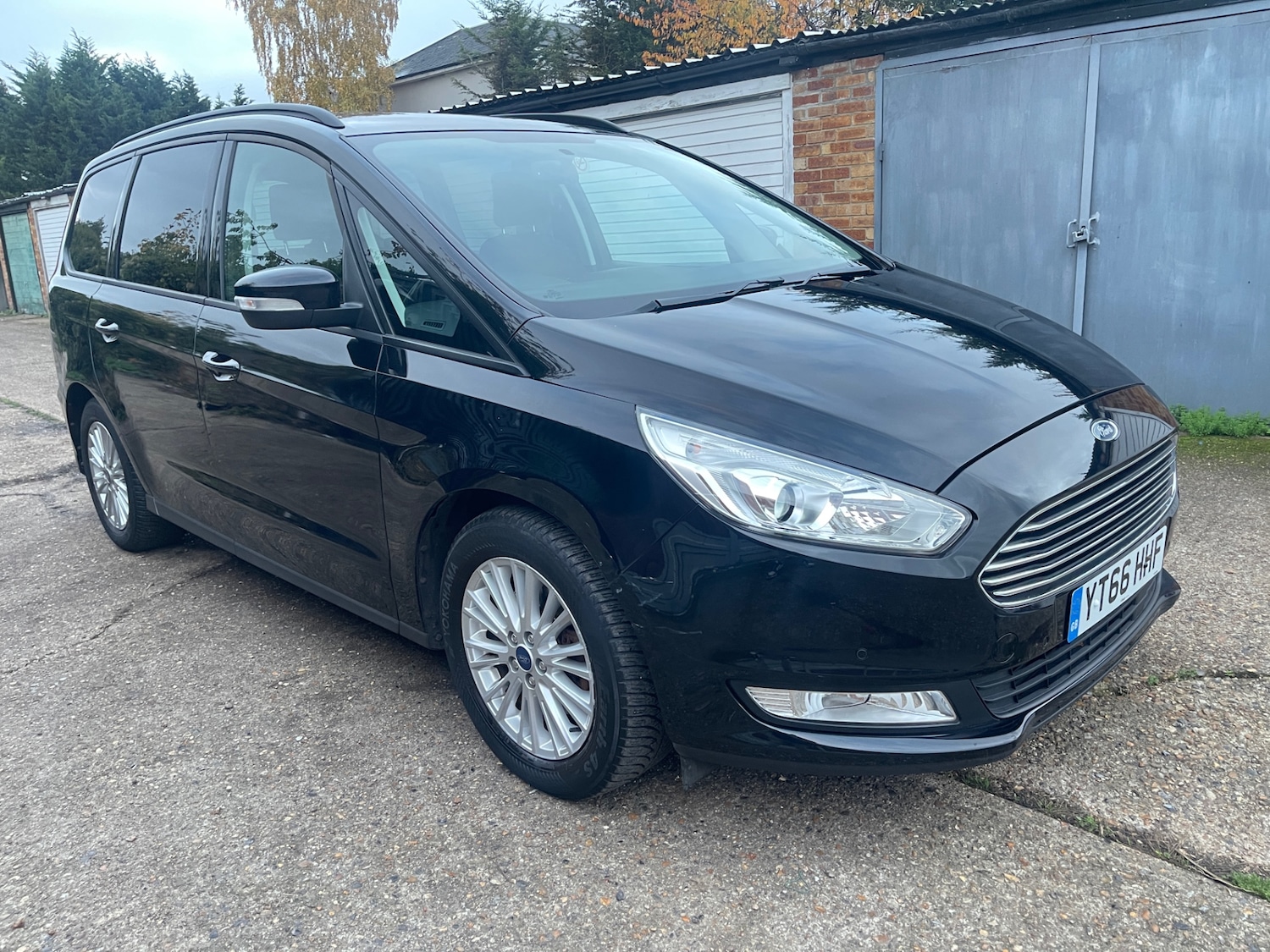 Used Ford Galaxy 2016 for sale - 76508078: Photo 4