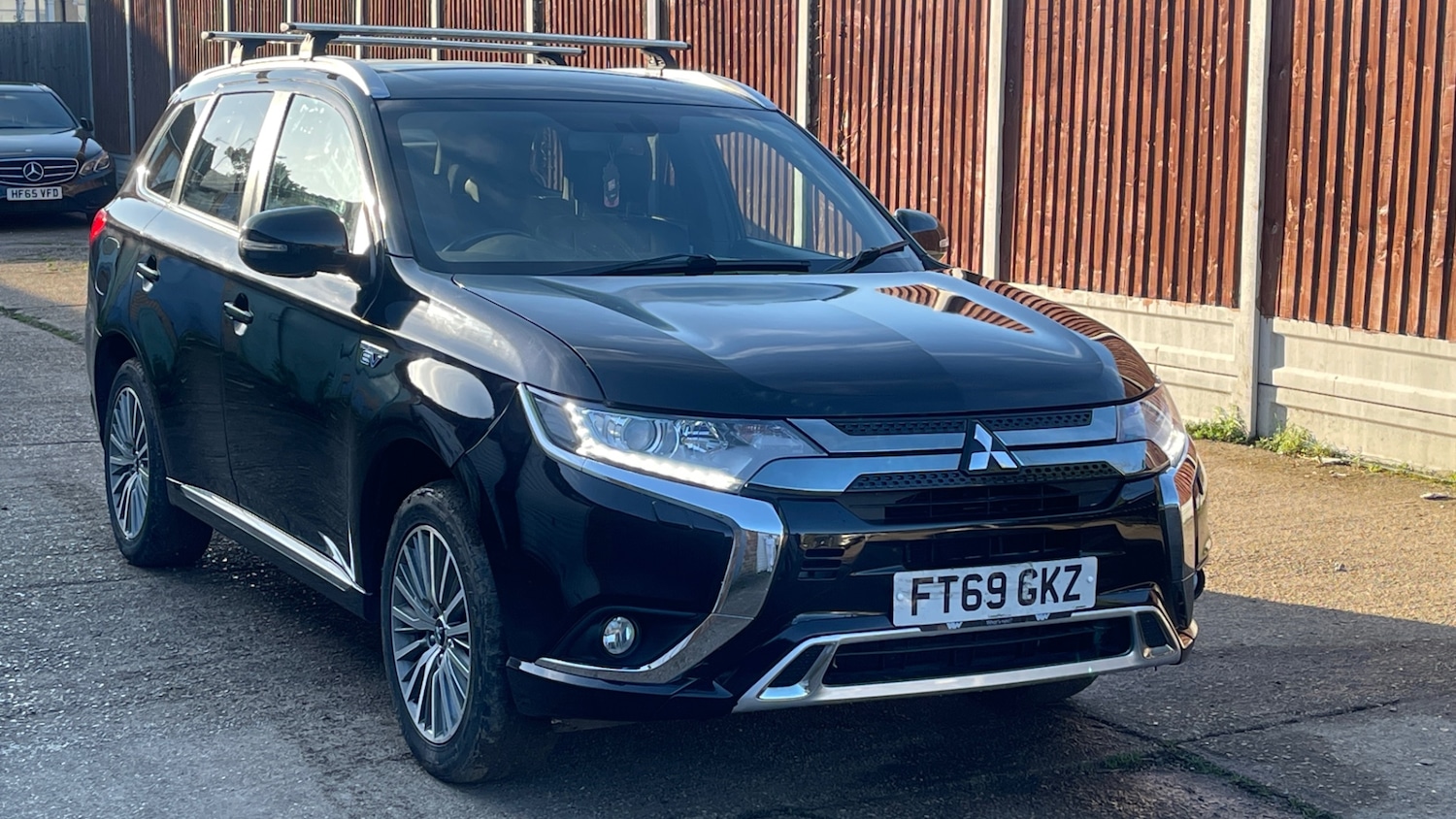 Used Mitsubishi Outlander 2020 for sale - 77722500: Photo 2