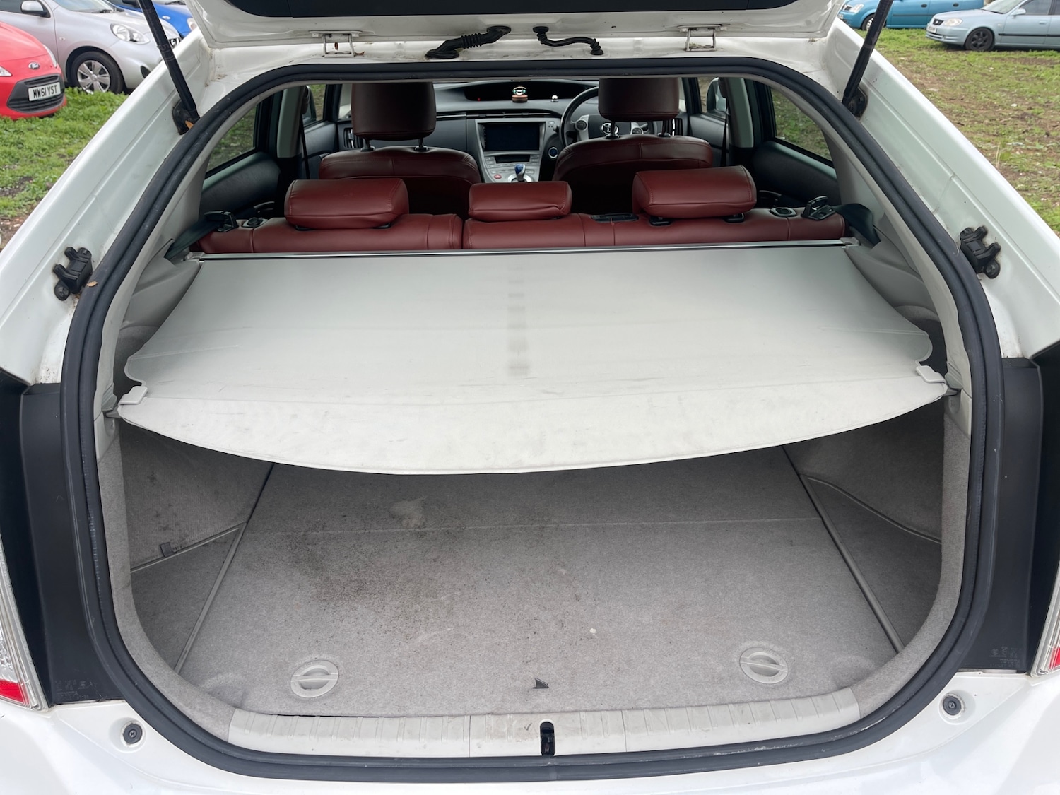 Used Toyota Prius 2019 for sale - 76382862: Photo 15