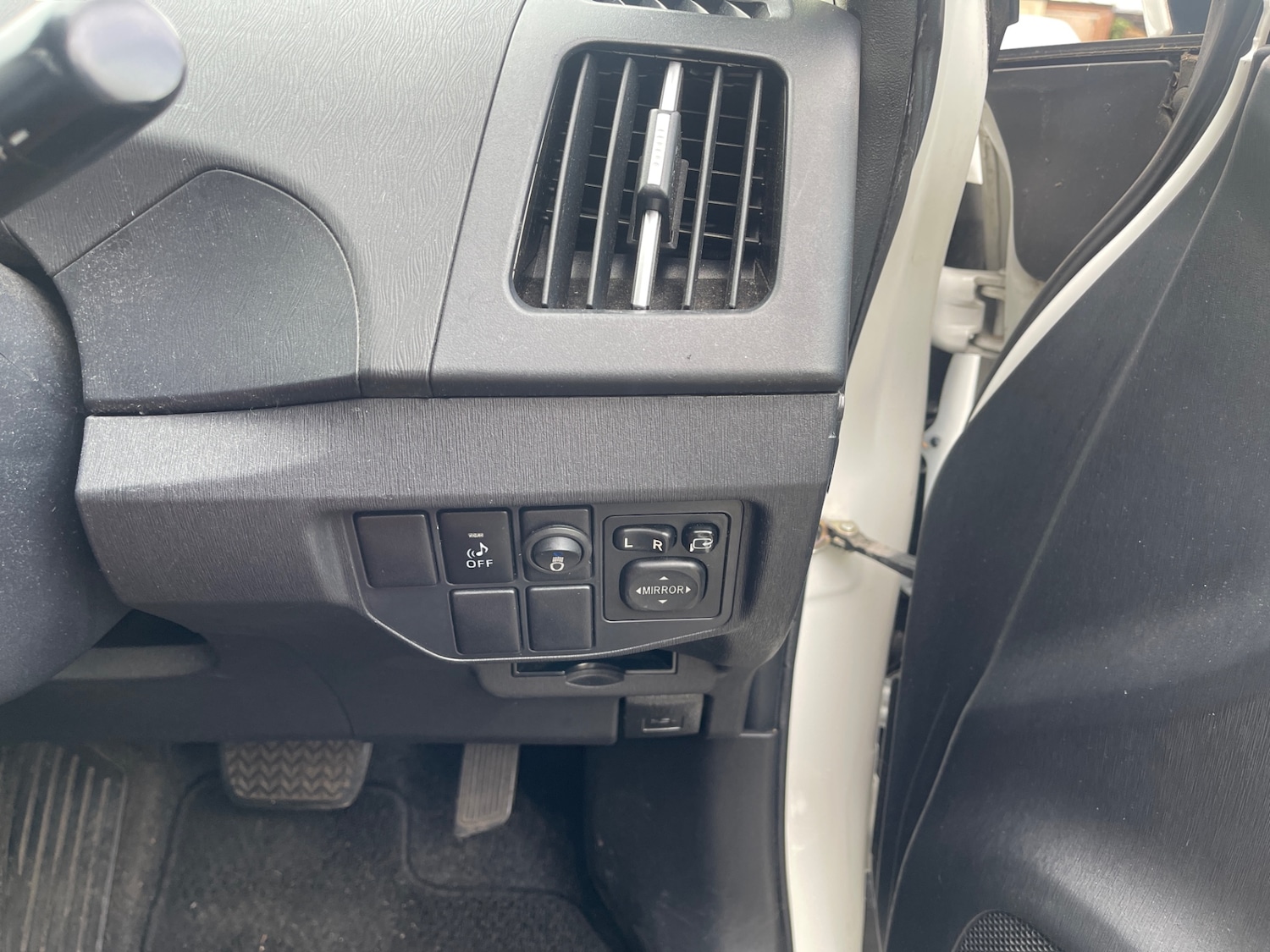 Used Toyota Prius 2019 for sale - 76382862: Photo 22