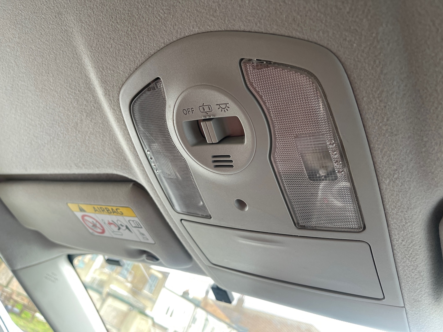 Used Toyota Prius 2019 for sale - 76382862: Photo 30