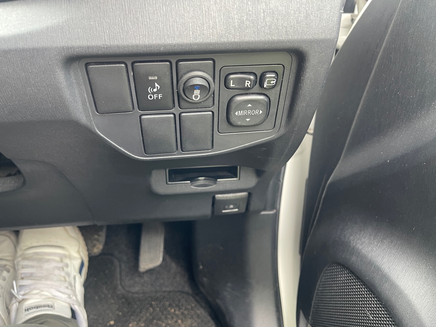 Used Toyota Prius 2019 for sale - 76382862: Photo 38