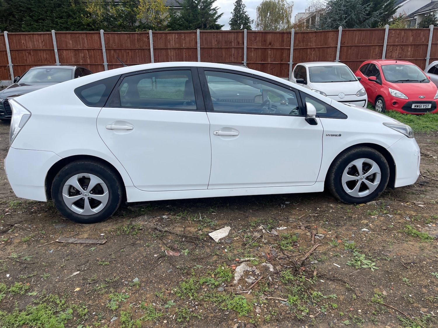 Used Toyota Prius 2019 for sale - 76382862: Photo 6