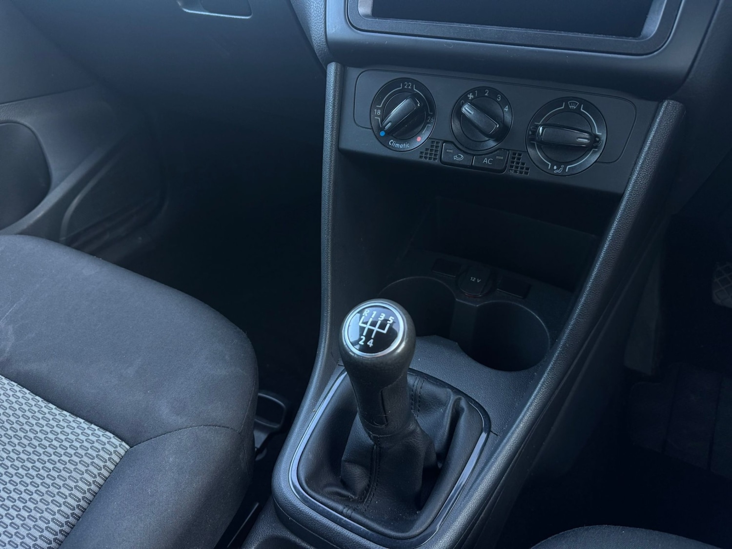 Used Volkswagen Polo 2010 for sale - 76357015: Photo 20