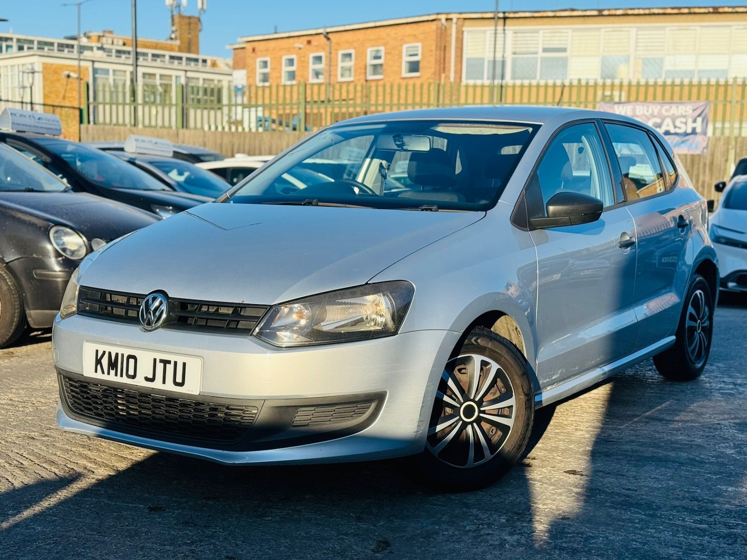 Used Volkswagen Polo 2010 for sale - 76357015: Photo 8