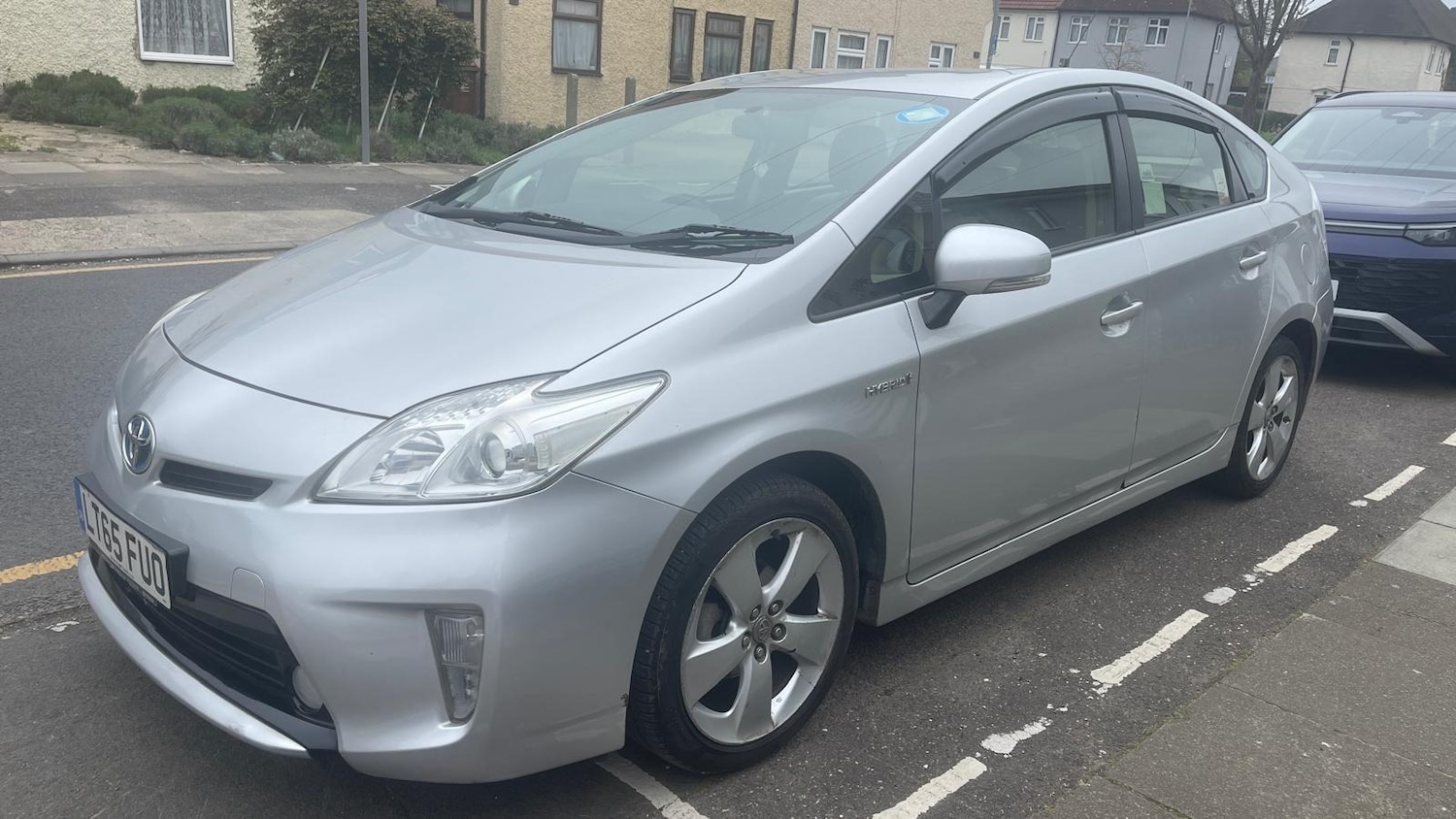 Used Toyota Prius 2016 for sale - 78141614: Photo 3