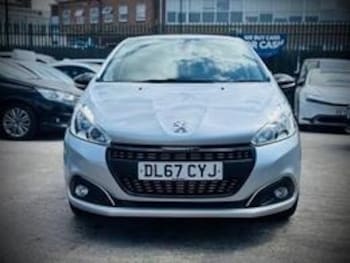 Used Peugeot 208 2018 for sale - 77484661: Photo