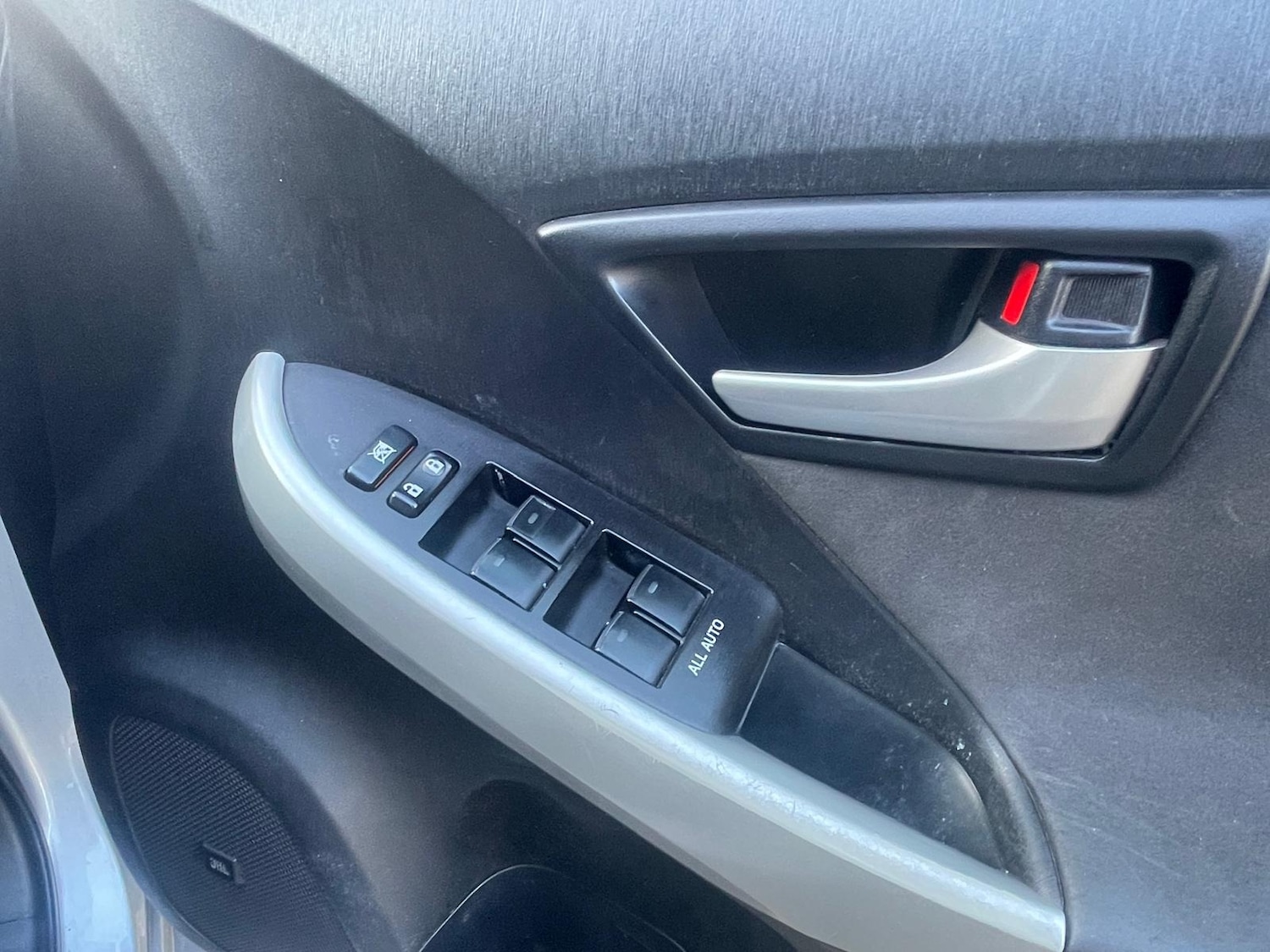 Used Toyota Prius 2014 for sale - 76619578: Photo 17