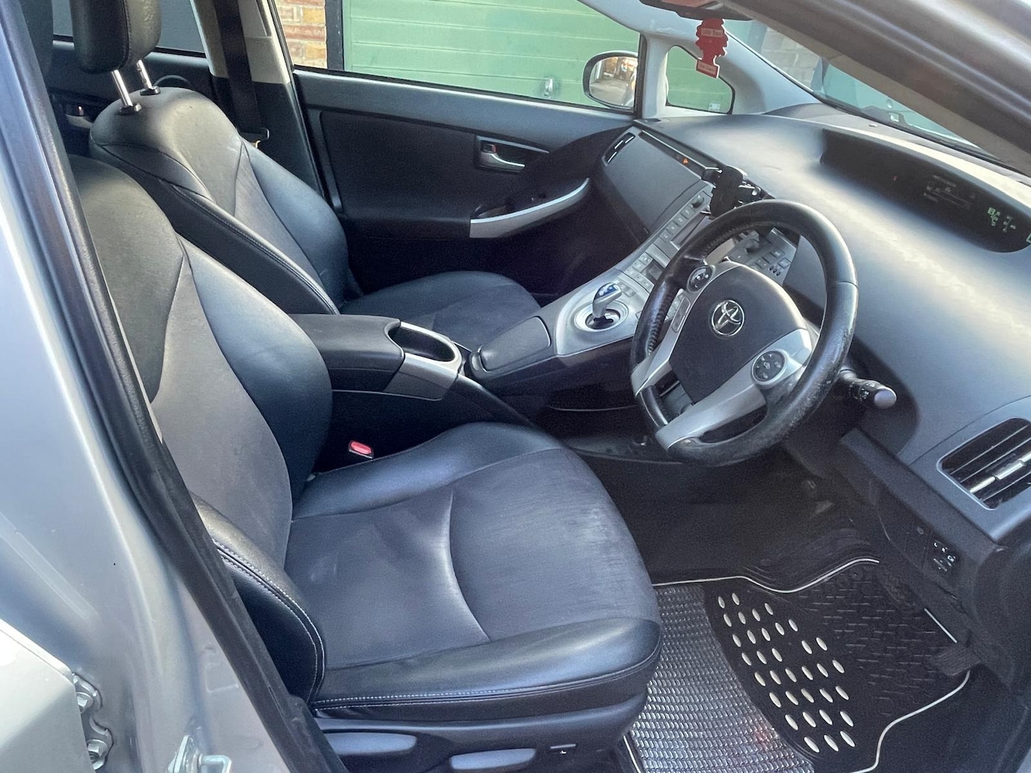 Used Toyota Prius 2014 for sale - 76619578: Photo 25