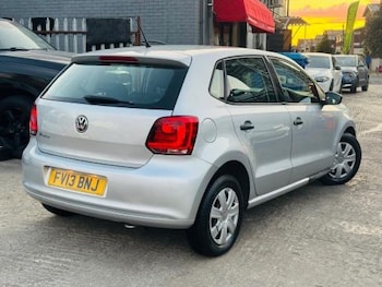 Used Volkswagen Polo 2013 for sale - 76376944: Photo