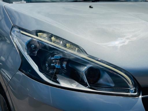 Used Peugeot 208 2018 for sale - 76376972: Photo 10