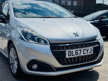 Used Peugeot 208 2018 for sale - 76376972: Photo
