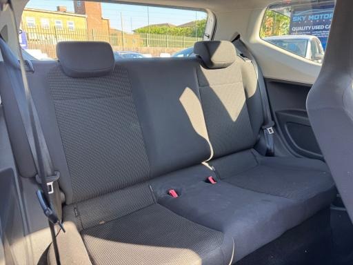 Used Volkswagen up! 2014 for sale - 76376955: Photo 22